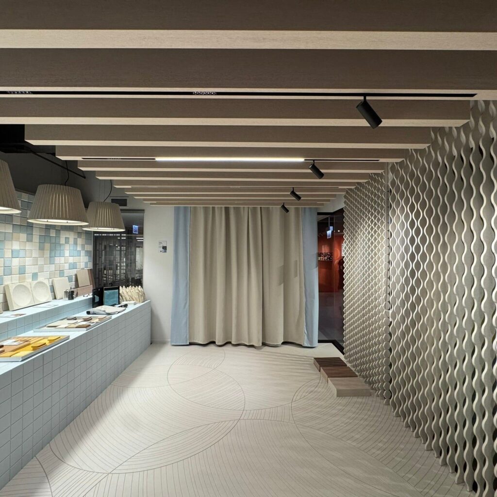 BALKEN LIGHT in een interieur